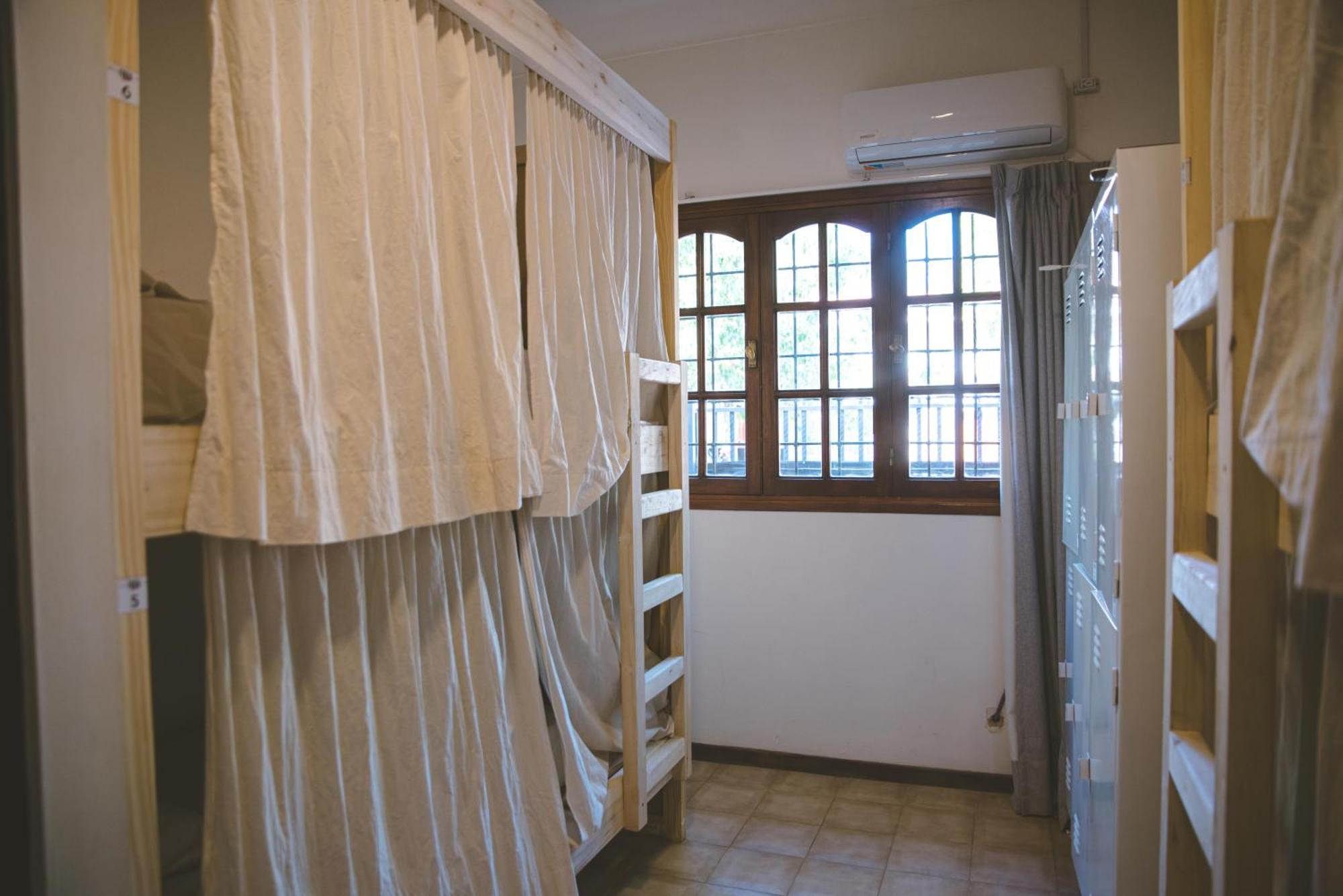 Fuxia House Hostel เมนโดซา ภายนอก รูปภาพ
